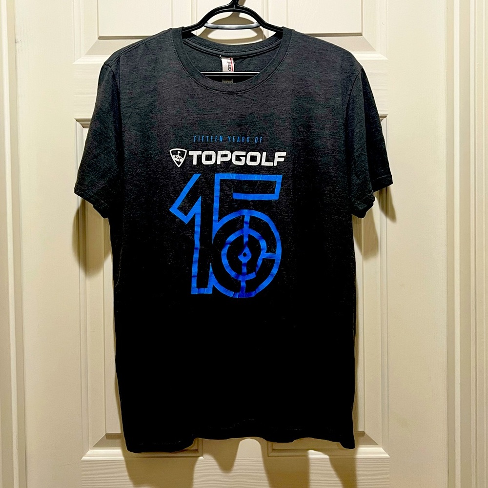 Topgolf charcoal gray Mens tee large